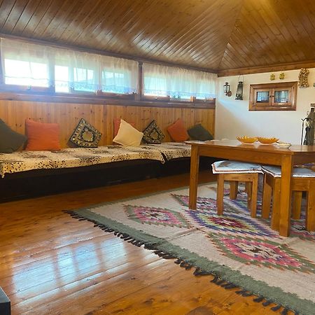 Raisa Guesthouse 12 Berat Eksteriør billede