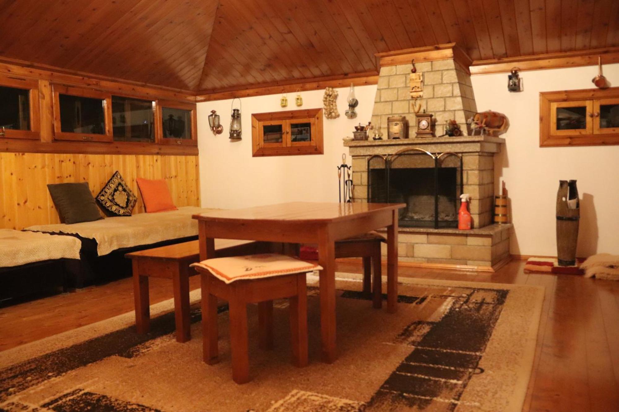 Raisa Guesthouse 12 Berat Eksteriør billede